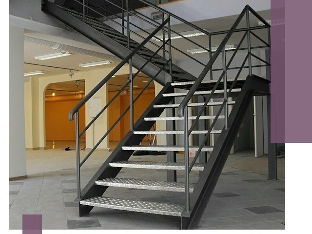 Лестницы для офиса в Нововоронеже: изготовление, монтаж, демонтаж