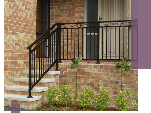 Уличные перила из металла под ключ в Нововоронеже