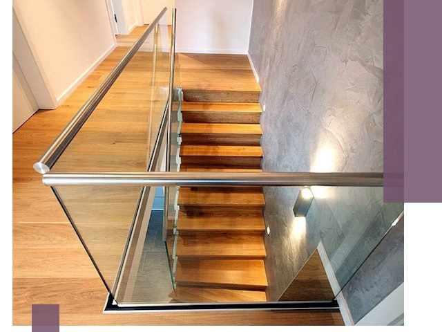 Перила для лестницы в доме — изготовление и монтаж в Нововоронеже