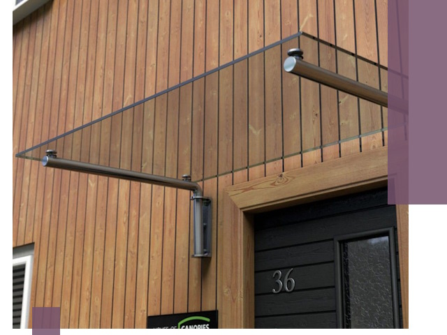 Стеклянные козырьки на входы и фасады в Нововоронеже