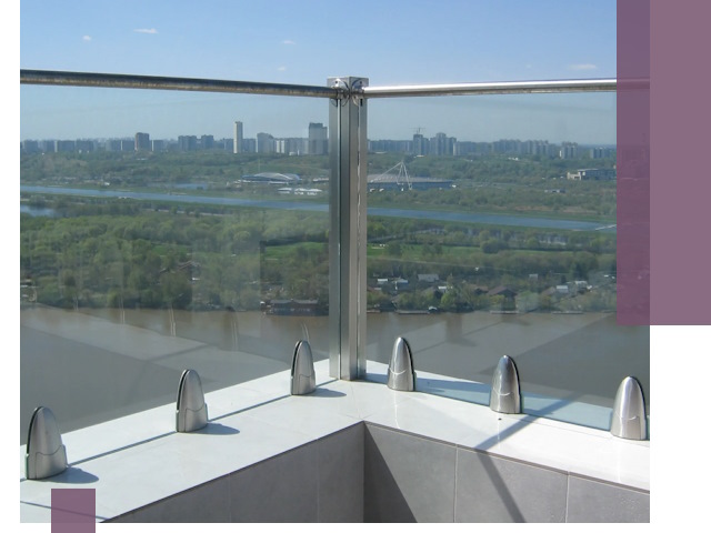 Стеклянные парапеты премиум класса в Нововоронеже для домов и бизнесов