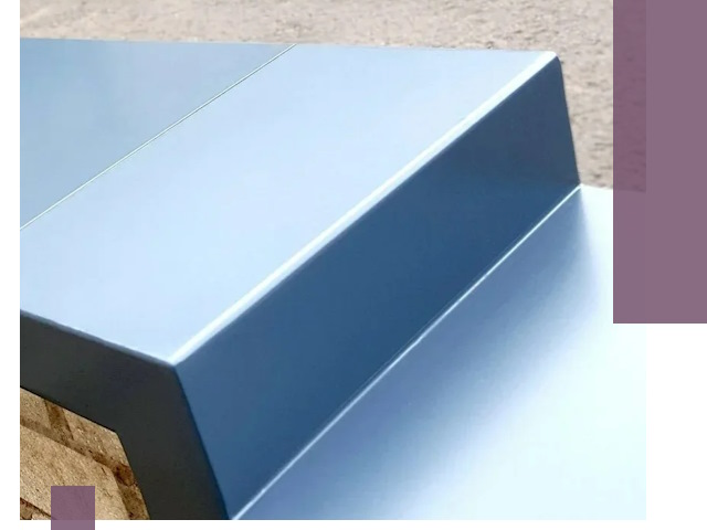 Крышки на парапет в Нововоронеже: изготовление и монтаж под ключ